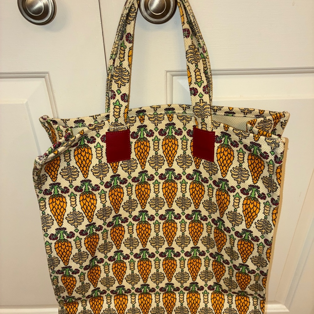 Authentic Gucci Garden tote “Firenze 1921 Piazza della Signoria” - Picture 3 of 16